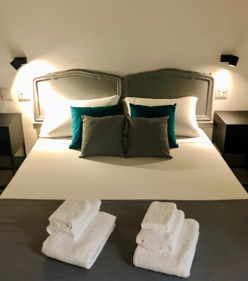Su Zampillu Boutique Rooms Теулада Экстерьер фото